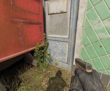 Incorrect surface materials on New Cache: Metal and Wood showing stone decals.