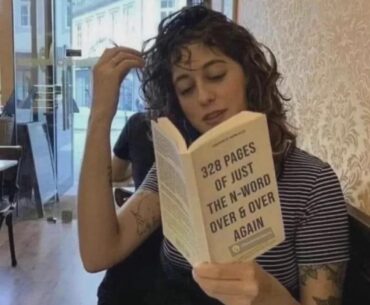 What Romanians read before ruining your premier match with cheats