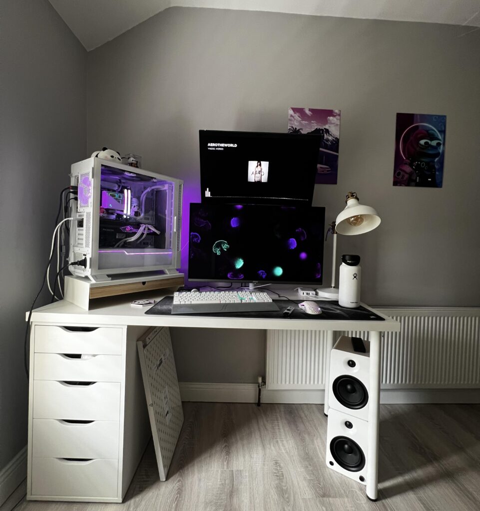 Feels very crammed. Suggestions?