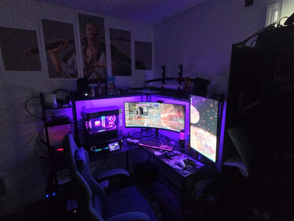 My setup, my favorite color is purple. I bet you couldn't have guessed
