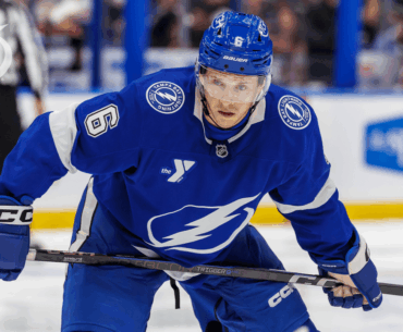 Lightning re-sign Nick Abruzzese to one-year, two way contract