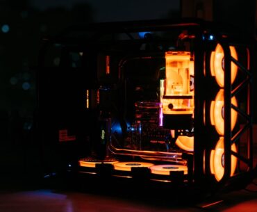A 13 years old case and A dead brand custom loop build.