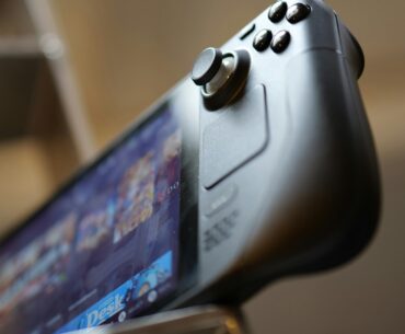 Gaming communities continue to snap up handheld gaming PCs