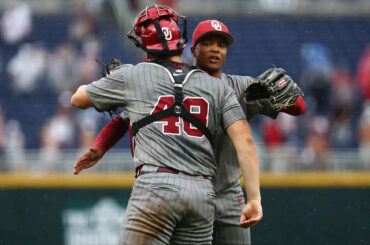 College World Series 2026: UNC vs. Oklahoma score, live updates, highlights from Game 2