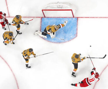 Golden Knights vs. Hurricanes score, live updates: Carolina leads Vegas 3-1 after 2 periods in Stanley Cup Final Game 5