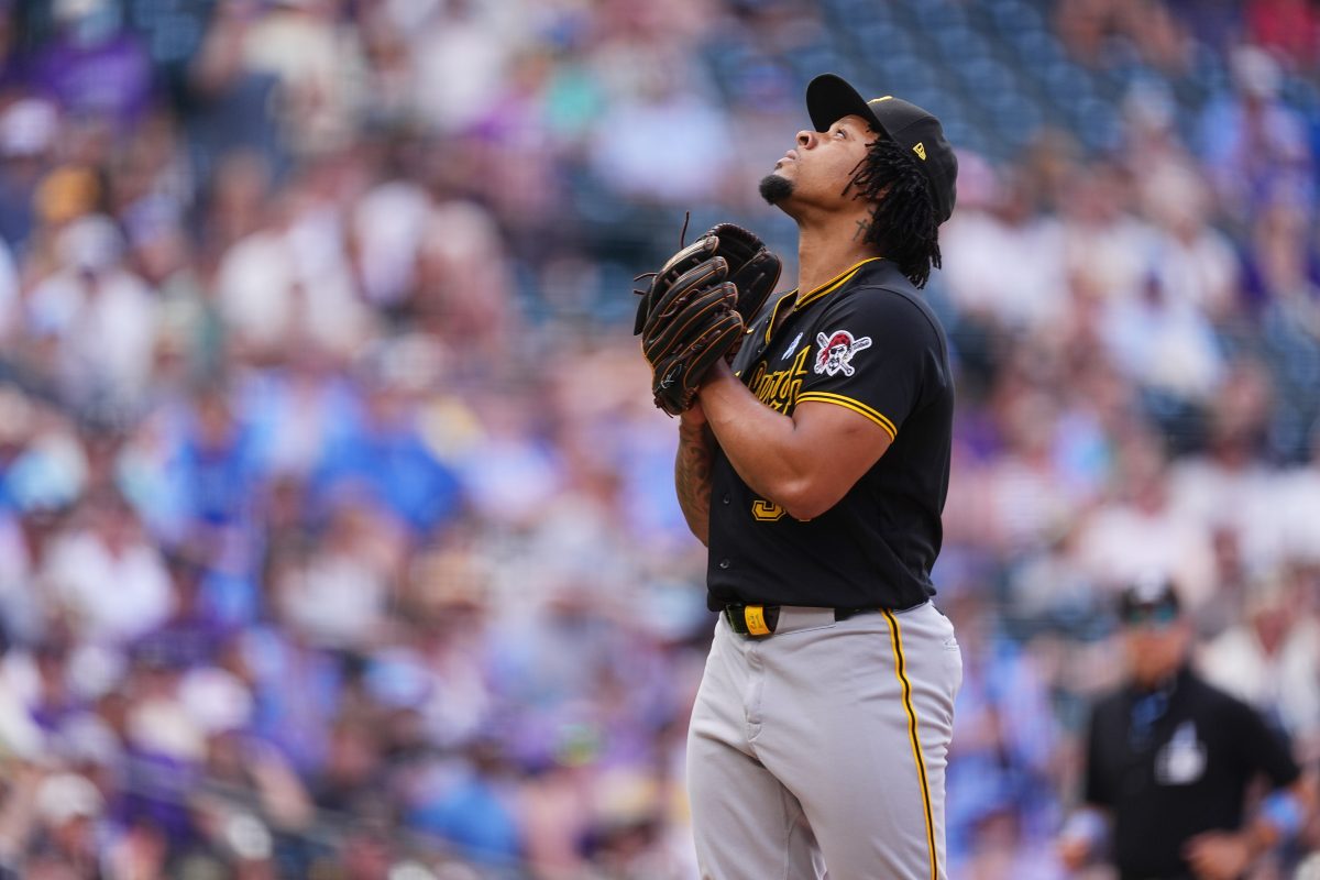 Pirates thwart Rockies’ rally to salvage a game in series article image -