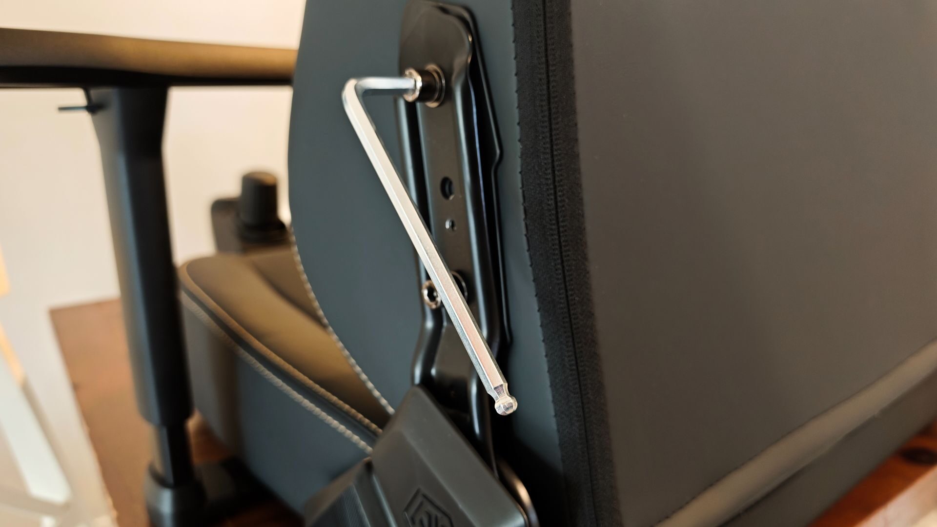 Andaseat Phantom 4 Pro Gaming Chair Review Andaseat Phantom 4 Pro Gaming Chair Review