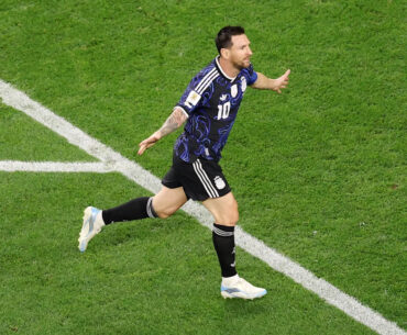 Lionel Messi becomes first man to score in 7 straight World Cup games with free kick goal in win over Jordan