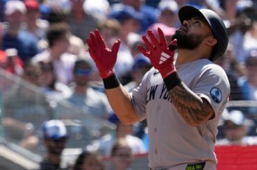 Goldschmidt hits tiebreaking HR in ninth, Yankees beat Blue Jays 3-1 for fifth win in last 6 games