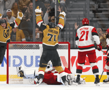 Golden Knights, Hurricanes rewrite Stanley Cup Final record books in Game 3 thriller