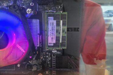 Ram prices are wild. I saw this at Best Buy Yesterday in a prebuild.
