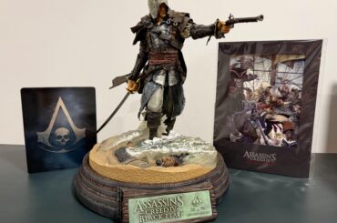 Dug out some of my ‘vintage’ Assassin’s Creed Black Flag collectibles from 2013.