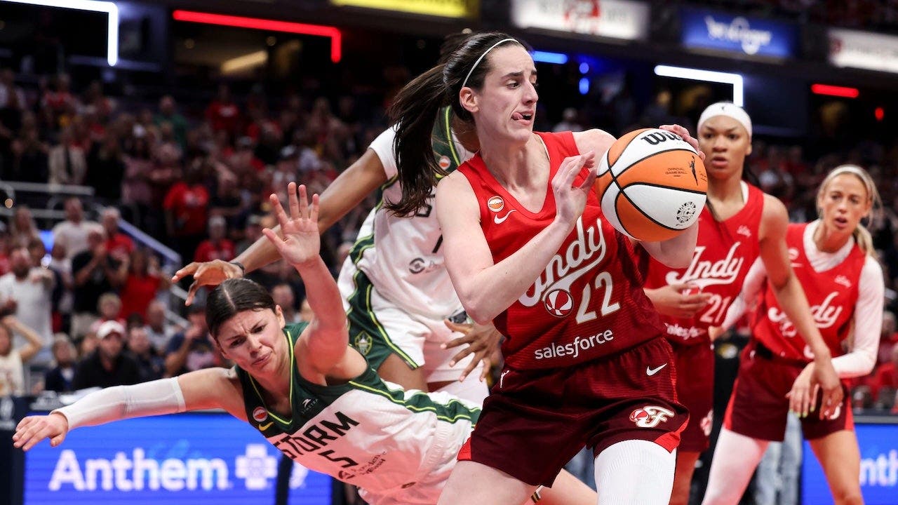 Caitlin Clark makes WNBA history with record-breaking game after weeks of controversy Caitlin Clark makes WNBA history with record-breaking game after weeks of controversy