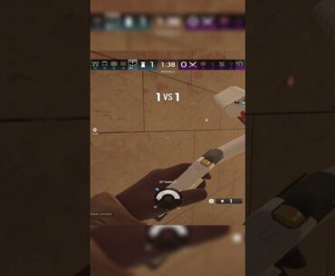 1v4 Clutch #fps #games #rainbowsix #r6 #r6siege #r6s #rainbowsixsiegeclip #fyp  #viral