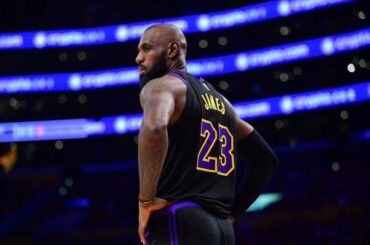 Report: NBA to max out LeBron James, 76ers’ national TV games