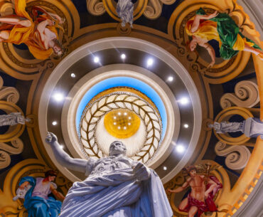 The entrance dome within Caesars Palace in this Review-Journal file photo. (L.E. Baskow/Las Veg ...