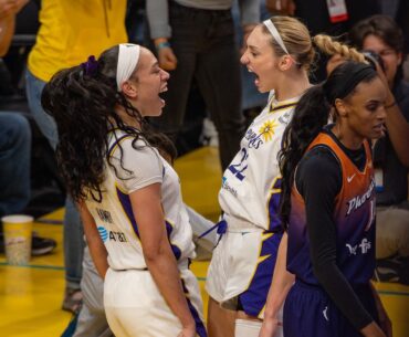 Sparks take on Mercury as they try to snap four-game skid
