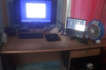 celeron n4000 gaming. very fun (shit camera table is bending too)