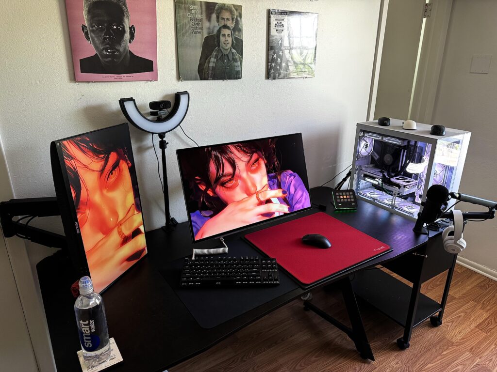 Finally got my setup to a place I’m proud of. Thoughts? Finally got my setup to a place I’m proud of. Thoughts?