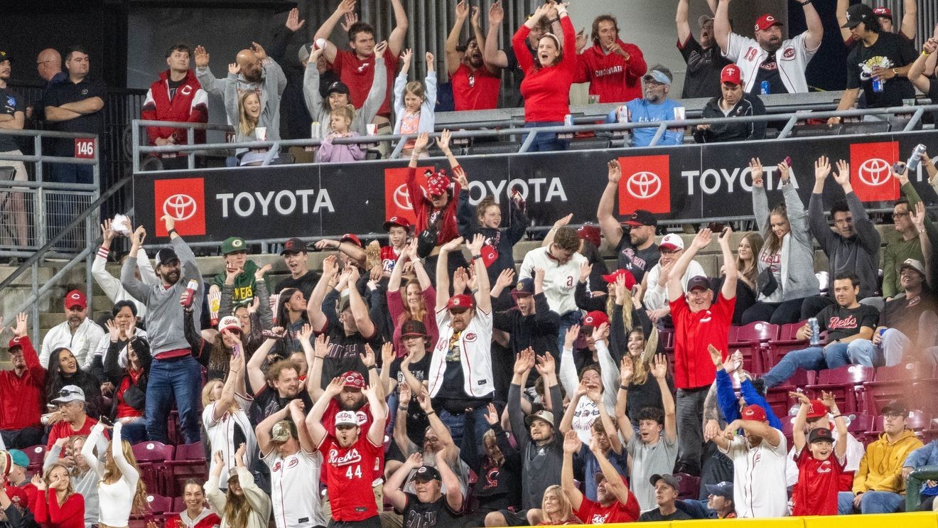 Reds are losing games — but more fans are still showing up to GABP station icon