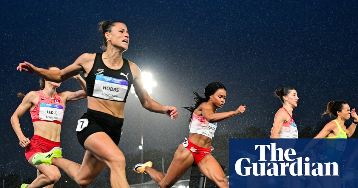 ‘My fingers were underwater’: Amy Hunt settles for 100m silver in torrid conditions | Commonwealth Games 2026 ‘My fingers were underwater’: Amy Hunt settles for 100m silver in torrid conditions | Commonwealth Games 2026