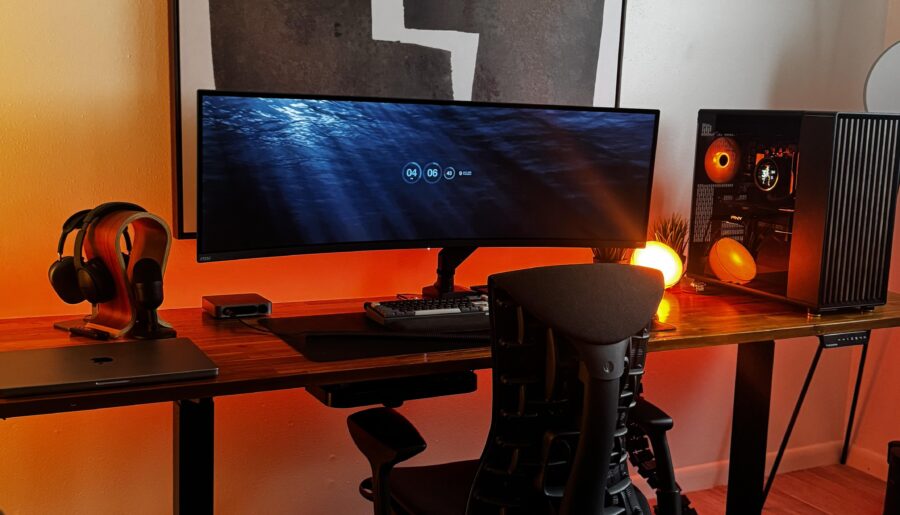 Always go for cozy lighting