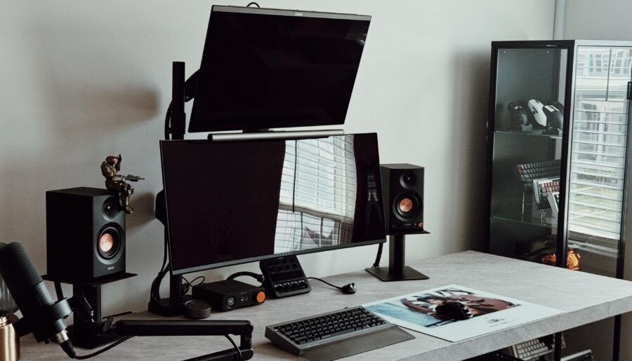 the desk