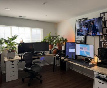 Pretty happy with the setup. Thoughts?