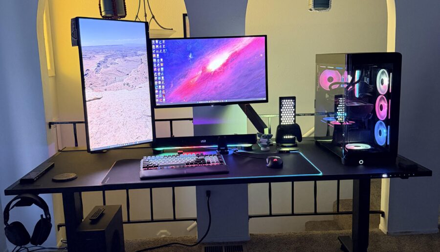 Cozy, Clean WFH/Gaming Station
