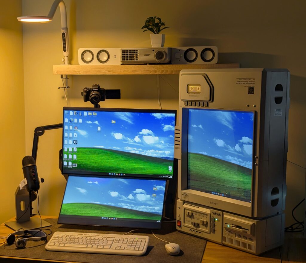 My current retro-inspired battlestation My current retro-inspired battlestation