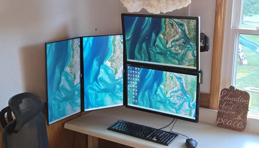 My ceiling mounted battle station.