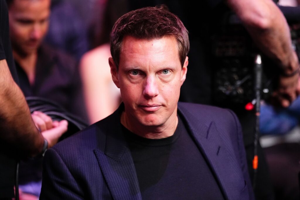 Hollywood still has time to avoid the gaming industry’s disastrous consolidation endgame Hollywood still has time to avoid the gaming industry's disastrous consolidation endgame