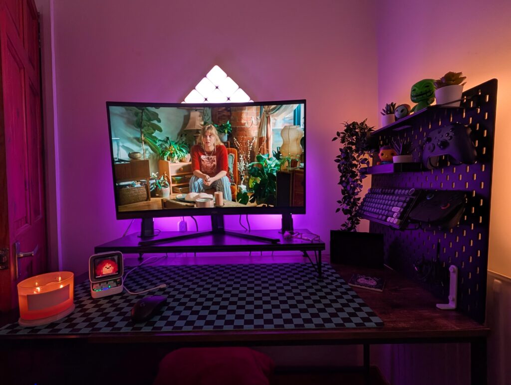 Just finished a set up upgrade with monitor riser and pegboard…thoughts? Just finished a set up upgrade with monitor riser and pegboard...thoughts?
