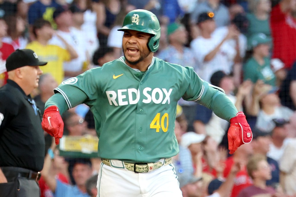 Red Sox beat Rays to sweep doubleheader, extend win streak to 11 games Red Sox beat Rays to sweep doubleheader, extend win streak to 11 games