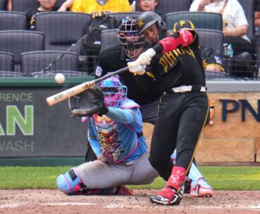 Esmerlyn Valdez’s three-home run day leads Pirates to sweep of Brewers in doubleheader