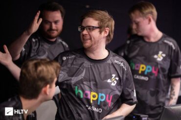 Johnny Speeds bench friberg, nawwk and Lekr0