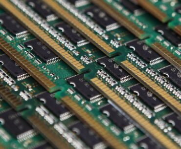 Possibly the beginning of the collapse of the tech market - driven entirely by greedy memory manufacturers