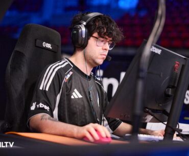 Official: Legacy sign try
