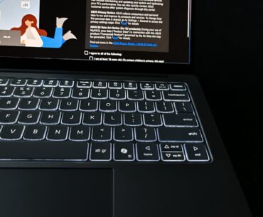 Microslop just installed MyAsus on my.. Lenovo laptop?