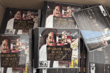 Found these in the back of a flea market, anyone want one?