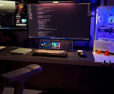 My little cave after months of tweaking