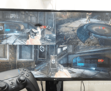 You can play Black ops 1 zombies 3 or 4 player spiltscreen on ps4/ps5!![Bo]