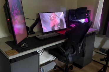 First ever fully built desk (with motorized lift)