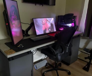 First ever fully built desk (with motorized lift)