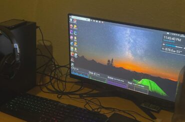 This is my setup as somebody living in one of the poorest towns in the UK; i5 4430, 1TB HDD, 8GB DDR3, Quadro P600 (I finally have a desk!)
