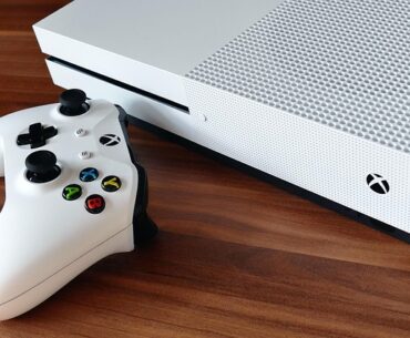Gaming Is Becoming Expensive: Here Are Some Tips To Play On A Budget — KHTS Radio — Santa Clarita Radio