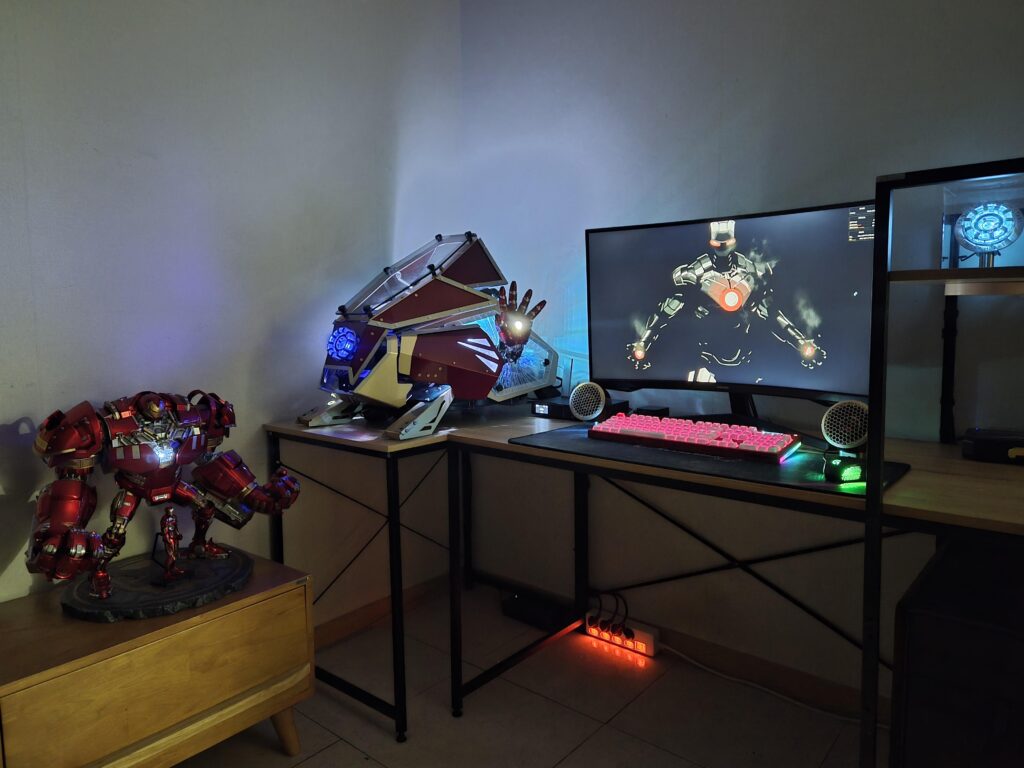 Iron Man inspired custom PC as part of my desk setup Iron Man inspired custom PC as part of my desk setup