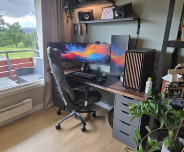 Just upgraded to the basic Alex/Karlby combination desk