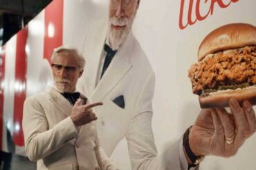 KFC's Cluckin' Hilarious Posts Roast PlayStation Over Physical Media Bloodbath