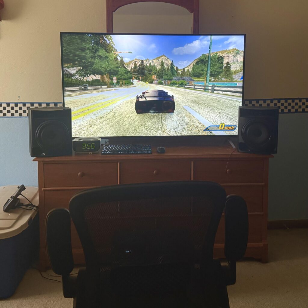 My chaotic bedroom setup